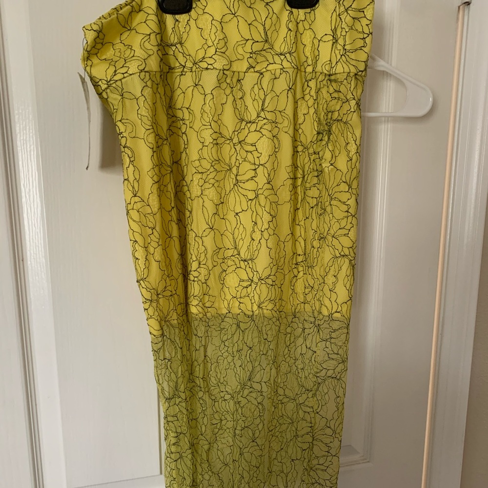Zara yellow lace midi skirt